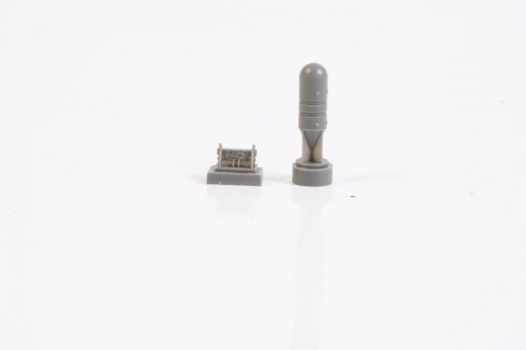 7368 AN/APS-4 Радар (1 шт) 1/72