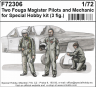 F72306 Два пілоти Fouga Magister і механік 1/72  (3fig)