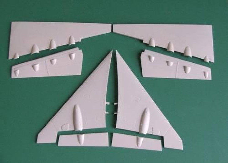 4228 TSR-2 керуючі поверхні