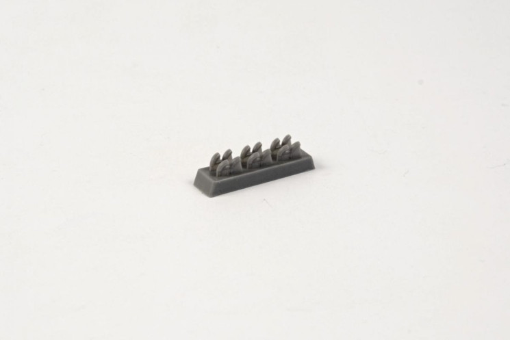 Q72335 P-40E Вихлопні патрубки  1/72