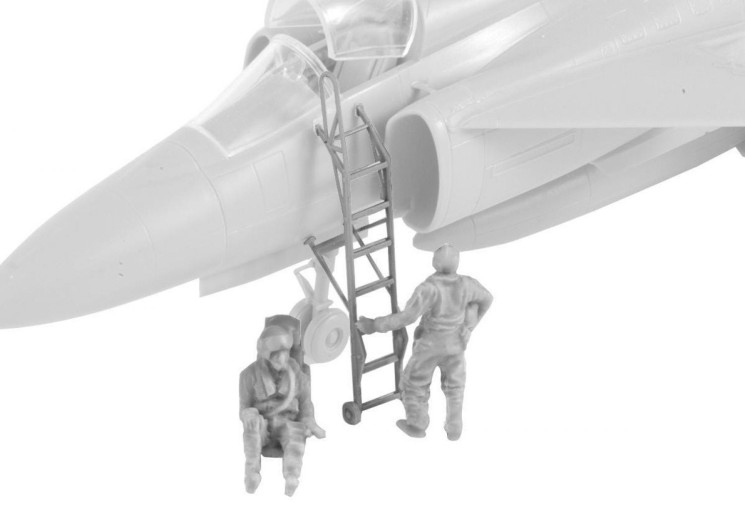 129-F72352 SK-37/SK-37E Viggen instruktor/Operator (seated in rear cockpit) and Pilot Climbing Ladder into 1/72