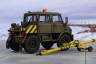 8055  Unimog U406 DoKa військовий тягач і буксирний пристрій для літаків 1/48