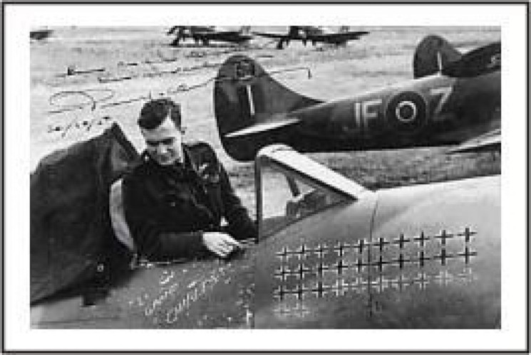 F48151 Pierre H. Clostermann - French (RAF) WWII Ace  (1.fig for Tempest) 1/50